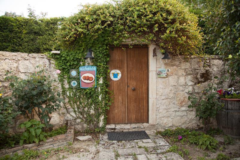 Kalimera Archanes Village Kandiye Dış mekan fotoğraf